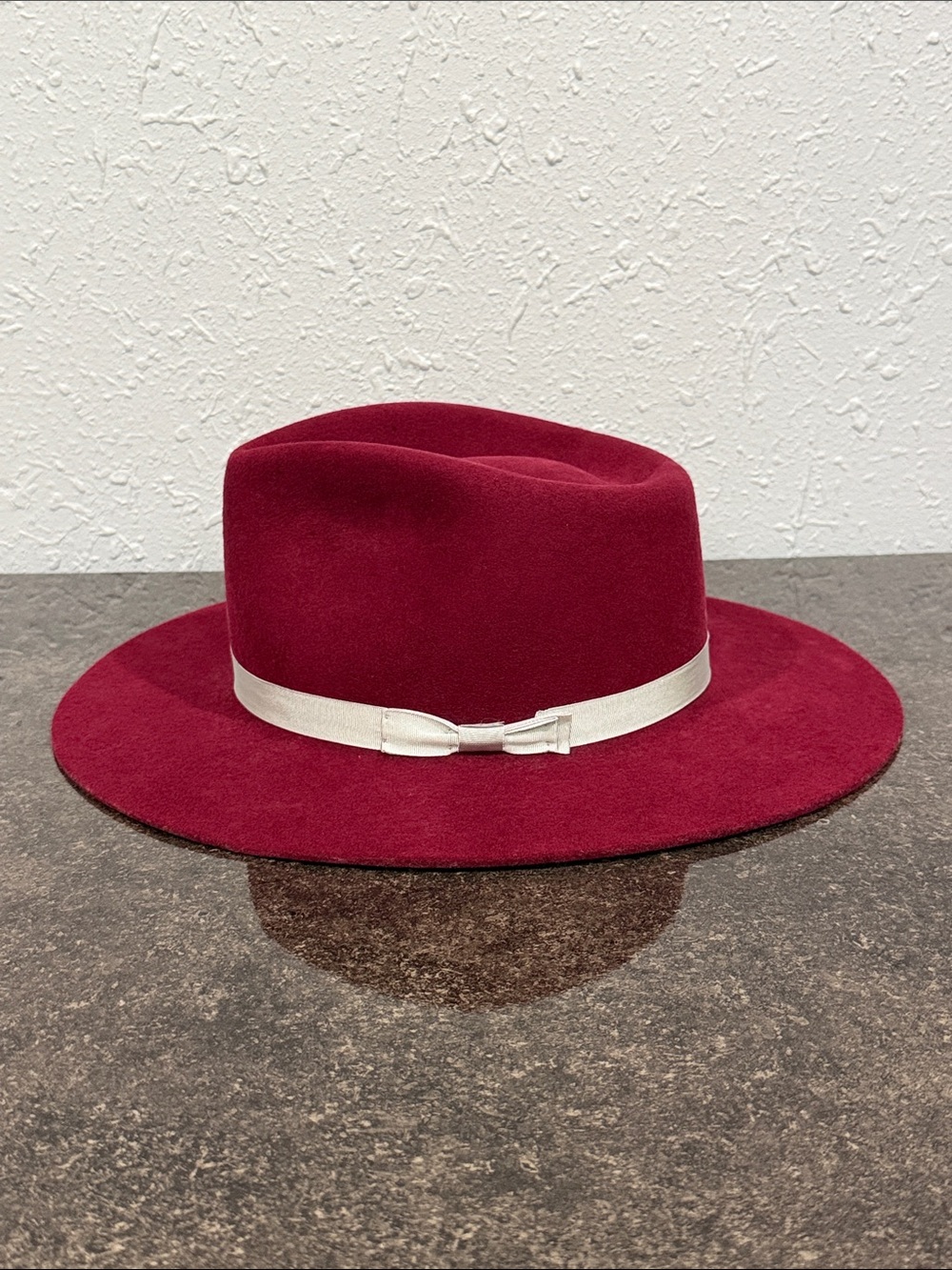 SHYANNE Women’s 2X Felt Western Fashion‎ Hat Burgundy